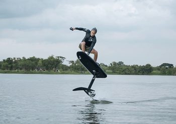 Mentagram จับมือ สยามดิสคัฟเวอรี่ จัดกิจกรรมระดับโลก “Lift Foils World Record Attempt”