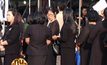 ประชาชนหลั่งไหลเข้าสักการะพระบรมศพ