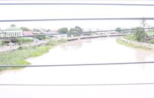 น้ำท่วมชุมชนริมแม่น้ำท่าจีน จ.สุพรรณบุรี