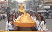 ​ประเพณีแห่ผ้าห่มพระธาตุจอมทอง