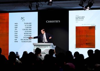 คริสตีส์ ตอกย้ำความเป็นผู้นำตลาดเอเชียในการประมูลฤดูใบไม้ผลิ 20th/21st Century Sales ทำยอดรวม 886.8 ล้านเหรียญฮ่องกง (113.3 ล้านเหรียญสหรัฐ)