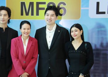 “บี้-กุ๊บกิ๊บ” ร่วมแสดงความยินดี MF26 เทรด LiVEx วันแรก