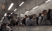รถไฟใต้ดินลอนดอนทดลองการยืนบนบันไดเลื่อน