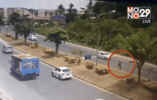 มือปาหินใส่รถ 3 พ่อแม่ลูกที่ภูเก็ต มอบตัว