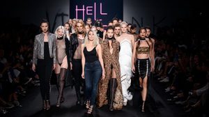 เผ็ดร้อนแรง! Vatanika จัดให้ ใน Elle ElleMen Fashion Week Fall/Winter 2016