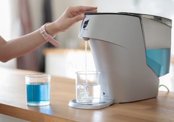 เครื่องกรองน้ำ Alva รุ่น Portable สะดวก ใช้ง่าย ไม่ต้องติดตั้ง