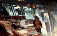 ตั้งรางวัลนำจับคนร้ายชิงทอง 5 แสนย่านลาดพร้าว