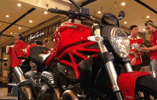DUCATI SHOWCASE 2015