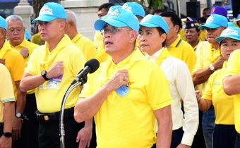 ‘ผอ.อผศ.’ ประธานจัดกิจกรรม “เราทำความ ดี ด้วยหัวใจ” ปรับปรุงภูมิทัศน์อนุสาวรีย์ชัยฯ เนื่องในวันทหารผ่านศึก