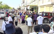 จ.ขอนแก่น แจงดราม่า ไร้จัดระเบียบคนนับพันต่อแถวรับแจกเงิน 500