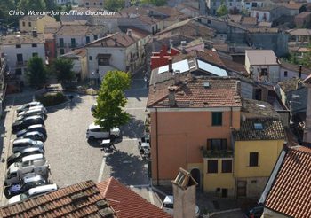 หมู่บ้านในอิตาลีจ่ายเงิน 800,000 บาทให้คนย้ายมาอยู่