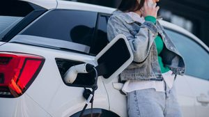 Volvo EX40 รถ EV รุ่นนี้ราคาเท่าไร ? ก่อนตัดสินใจต้องอ่าน