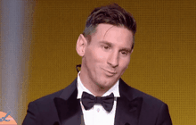 “เมสซี่” ผงาดคว้าบัลลงดอร์ 2015