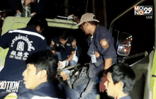 รถพ่วง 18 ล้อพุ่งชน 5 คันรวดคนขับเจ็บสาหัส