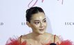 “ดิว อริสรา” ยอมรับซุ่มคบหนุ่มนอกวงการ ฟุ้งอีกฝ่ายดูแลดี