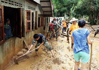 ระดมกำลังช่วยเหลือผู้ประสบภัย พื้นที่น่าน-แพร่ จากเหตุการณ์น้ำป่าไหลหลาก