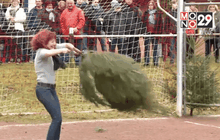 แข่งขันขว้างต้นคริสต์มาสในเยอรมนี