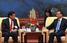 ผู้บริหารชั้นแนวหน้าร่วมสัมมนานโยบายเศรษฐกิจจีน