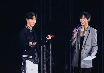 4NOLOGUE จัดให้ฟินแบบตาแตก โปรดักชั่นเต็มรูปแบบ ระเบิดความสุขใน “PULL-UP” MARK TUAN FAN MEETING IN THAILAND