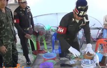 ทหาร-ตร.จับบ่อนพนันกลางชุมชน จ.พะเยา