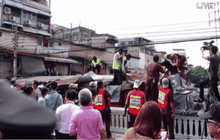 กทม.รื้อถอนสิ่งปลูกสร้างตลาดสะพานเหล็ก