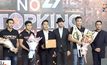 ผู้บริหาร MONO29 ร่วมแสดงความยินดีทีมงานท็อปคิงส์