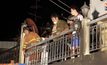ไฟไหม้บ้านย่านสาธุประดิษฐ์ คลอก 3 พ่อแม่ลูกเสียชีวิต