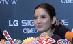 “แอฟ” น้ำตาคลอ! รับเลิก “สงกรานต์” พร้อมรอเซ็นใบหย่า