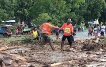ดินสไลด์ทับเส้นทางพิษณุโลก-เด่นชัย รอบ 2