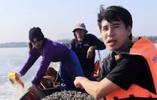 เจษฎาพาลุย : เลี้ยงหอยแครงแบบคอก วิถีประมงชาวบางตะบูน จ.เพชรบุรี