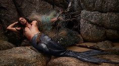 “ทราย สก๊อต” หนุ่มนักอนุรักษ์สวมบท “เงือก” ตีแผ่ปัญหาใต้ทะเลผ่านหนังสั้น “MERMAN”