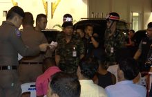 ตำรวจจับชาวต่างชาติหลบหนีเข้าเมือง