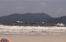 นักท่องเที่ยวแตกตื่น น้ำทะเลภูเก็ตเป็นสีน้ำตาล