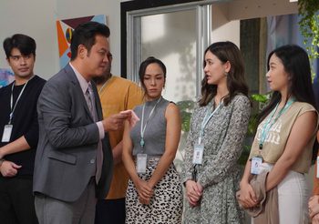 หน้าร้อนนี้! เชื่อ “ท่านผู้นำ (ออฟฟิศ)” จะพ้นภัย!? ติดตามซิทคอมอารมณ์ดี  “ออฟฟิศติดฮา” พลิเคชั่น WeTV และ เว็บไซต์  www.WeTV.vip เท่านั้น