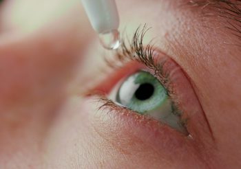 10 วิธีการดูแลตนเองเบื้องต้น เมื่อมีอาการ ภูมิแพ้ขึ้นตา เฉียบพลัน!!