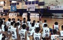 การ์ด “นักเก็ตส์” สอนเยาวชนไทยโครงการจูเนียร์ NBA