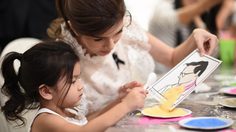 หนูทำได้!! น้องมะลิ โชว์ผลงาน ศิลปะทรายสีภาพในหลวง รัชกาลที่ 9