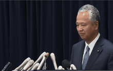 รัฐมนตรีคลังญี่ปุ่นประกาศลาออกหลังถูกกล่าวหารับสินบน