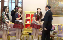 กลุ่มไอดอล “AKB 48” เข้าพบนายกรัฐมนตรี