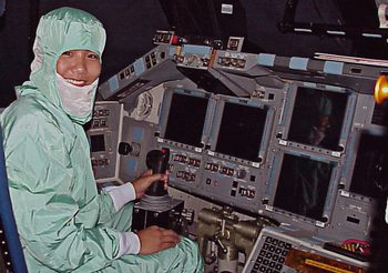Josephine Santiago-Bond  จากเกลียดเลขเข้าเส้น สู่วิศวกร NASA เธอทำได้ไง?