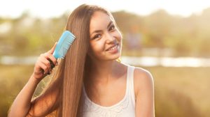 7 เคล็ดลับการ ‘สระผม’ ให้ผมตรงสลวย ไม่ต้องยืดผมให้เสียเวลา!!