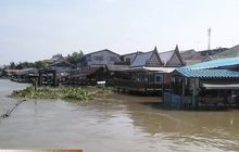 ชาวปากเกร็ดเตรียมรับมวลน้ำเหนือ
