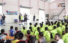 MONO จัดกิจกรรมมอบแป้นบาสเกตบอลที่สมุทรสาครและราชบุรี