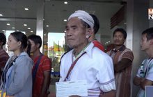 ชาวกะเหรี่ยงรับเงินชดเชยกรมอุทยานรื้อเผาบ้าน