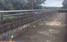เร่งติดตามชายหญิงทำอนาจารบนสะพานลอย