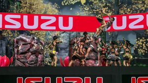 Isuzu ร่วมแสดงความยินดี 2 ทีมเยาวชนจากเมืองโคราช คว้าแชมป์ นาฏมวยไทยอีซูซุ ปีที่ 12