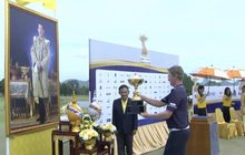 “ฮาร์ดิ้ง” ทำ 3 อันเดอร์ฯ คว้าแชมป์กอล์ฟถ้วยพระราชทาน ร.10