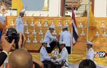ริ้วขบวนเชิญคนโทน้ำอภิเษก จากวัดสุทัศน์ไปวัดพระแก้ว