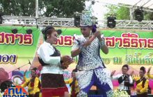 สุดมันส์ ลีลาแข่งส้มตำ งานไหว้พระธาตุบุญเดือนสาม