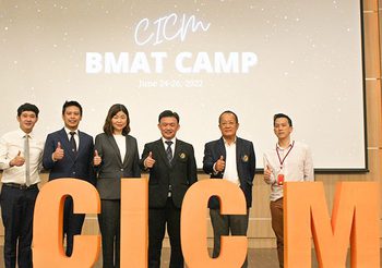 ซันโทรี่ เป๊ปซี่โค ประเทศไทย สนับสนุน วิทยาลัยแพทยศาสตร์นานาชาติจุฬาภรณ์ มหาวิทยาลัยธรรมศาสตร์ จัดโครงการ “CICM BMAT Tutorial 2022”